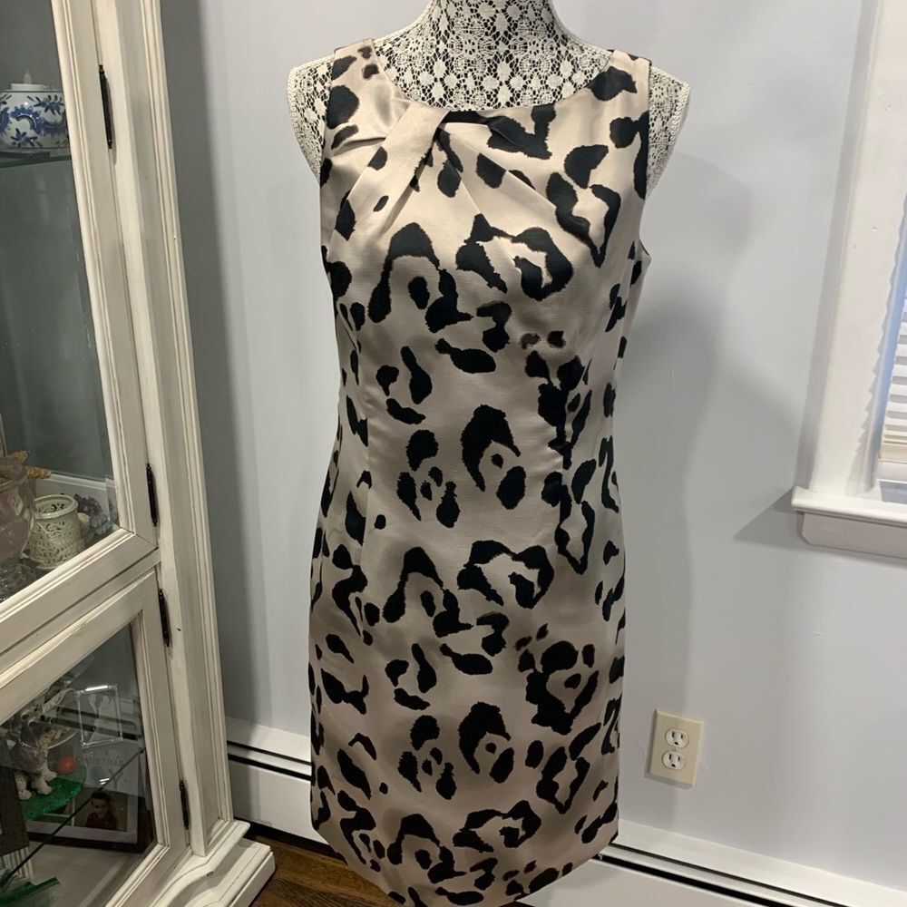 Ann Taylor Cream and Black Midi Dress